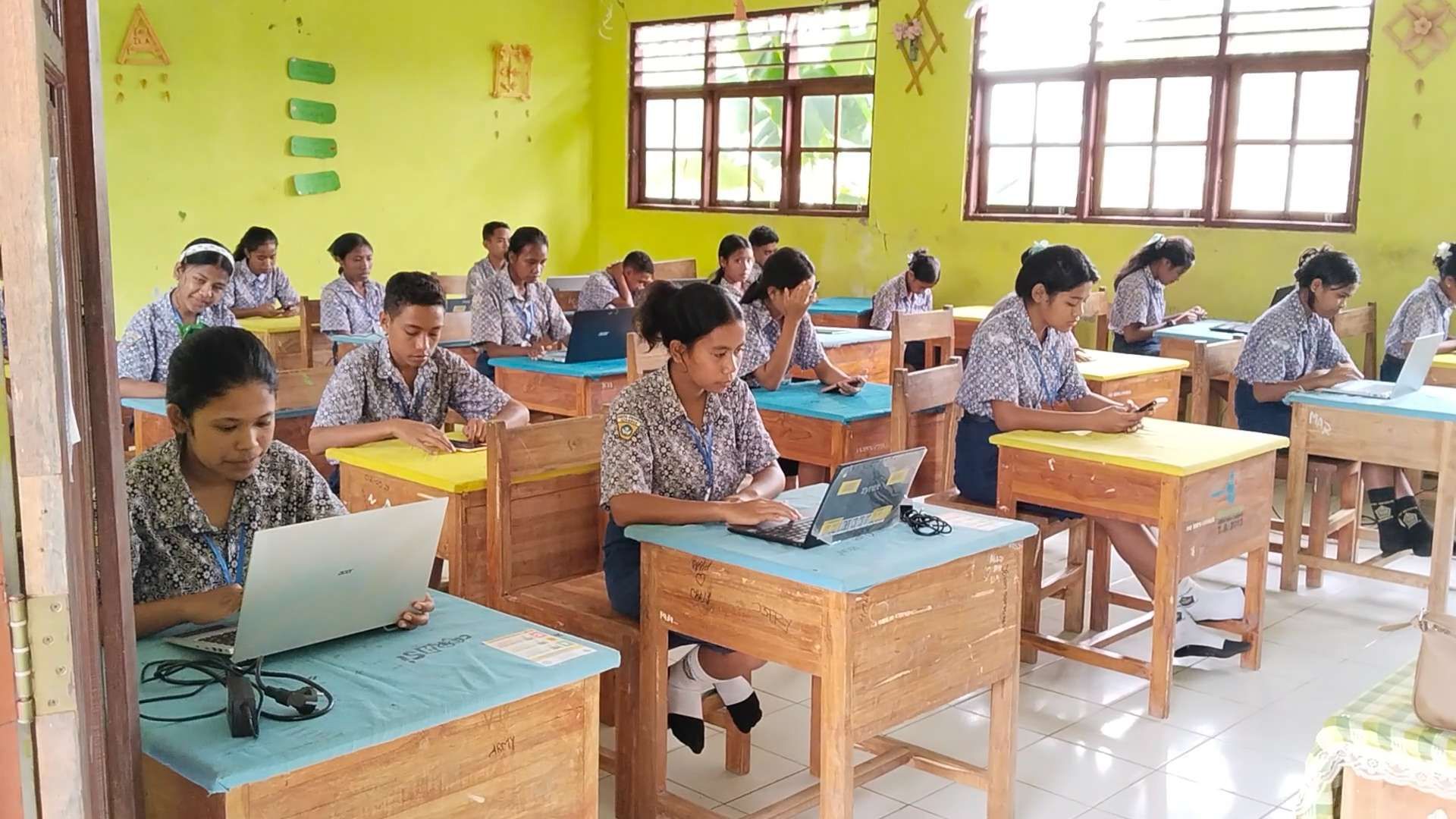 Rental Laptop Ujian Sekolah Murah